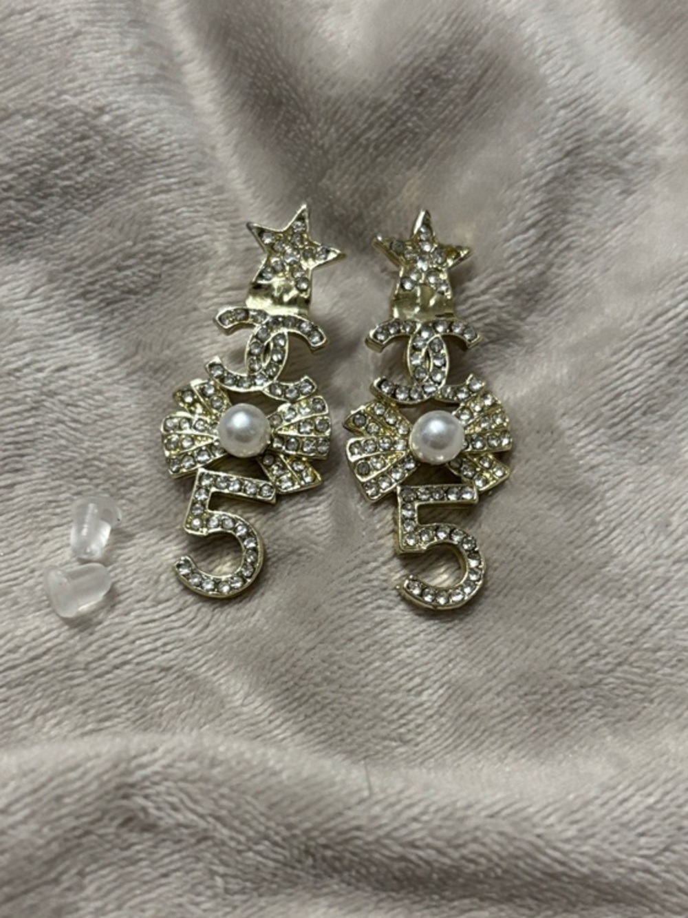 CC Gold Crystal & Pearl '5' Drop Earrings